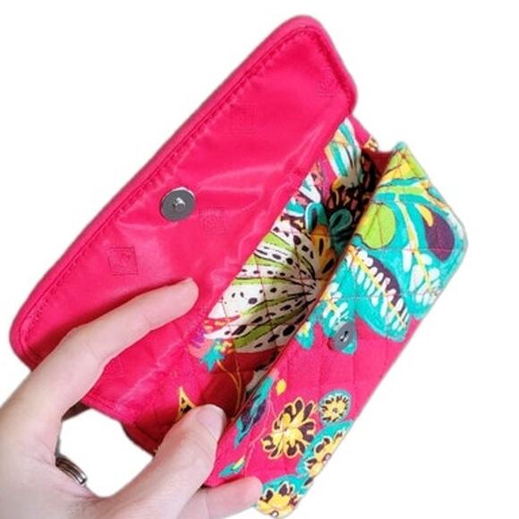 Vera Bradley All‎ In One Crossbody Wallet Pink Multi-color RFID Quilted Floral - Picture 5 of 11